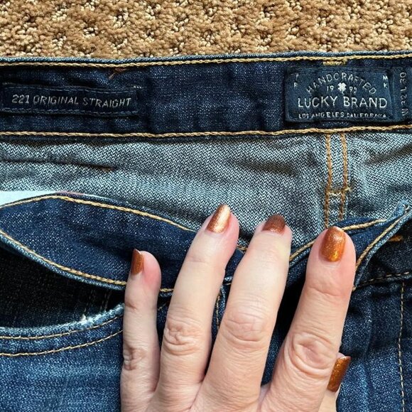 Lucky Brand 221 Straight Jeans Mens 32 x 30 Dark Wash Stretch Denim Blue - Picture 3 of 4